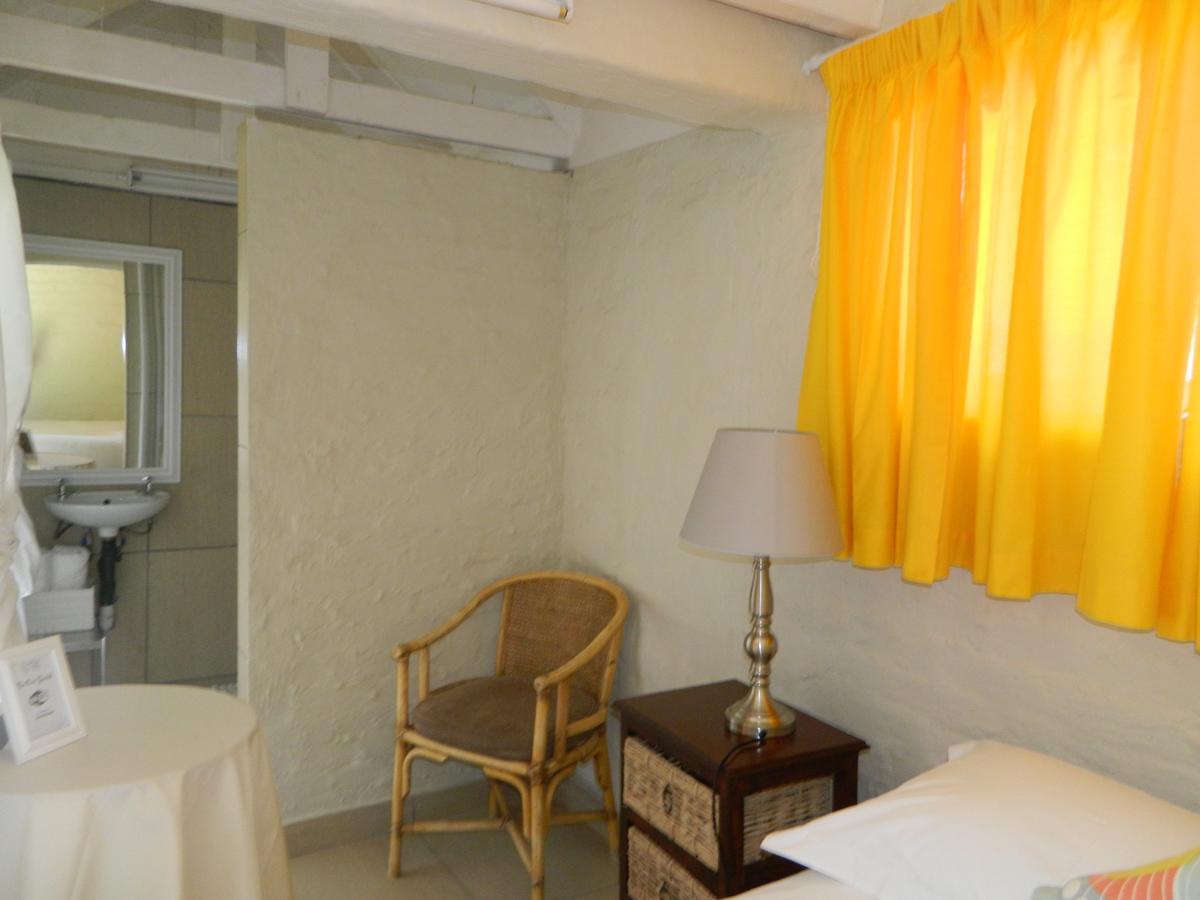 Guest House Gabby Клерксдорп Екстериор снимка