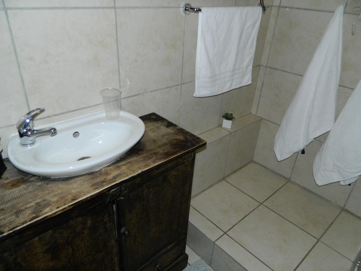Guest House Gabby Клерксдорп Екстериор снимка
