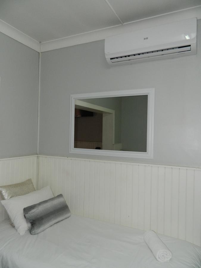 Guest House Gabby Клерксдорп Екстериор снимка